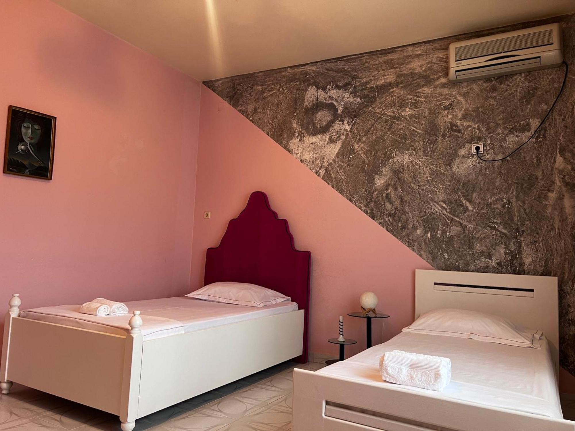 Private In Haxhialiu